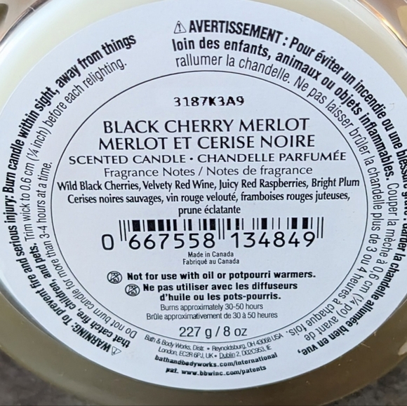 NEW Bath and Body Works Single Wick Candle - Picture 2 of 4